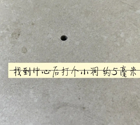宝塔瓷砖空鼓维修公司专业解答在瓷砖铺贴过程中，如果砂料搅拌不均匀，将会带来以下问题